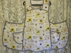 HANDMADE BIB APRON HONEY BEES