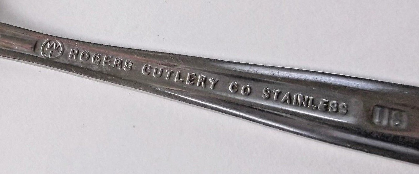 Modern Living Pattern International Rogers Cutlery Stainless Salad Fork 6" gallery