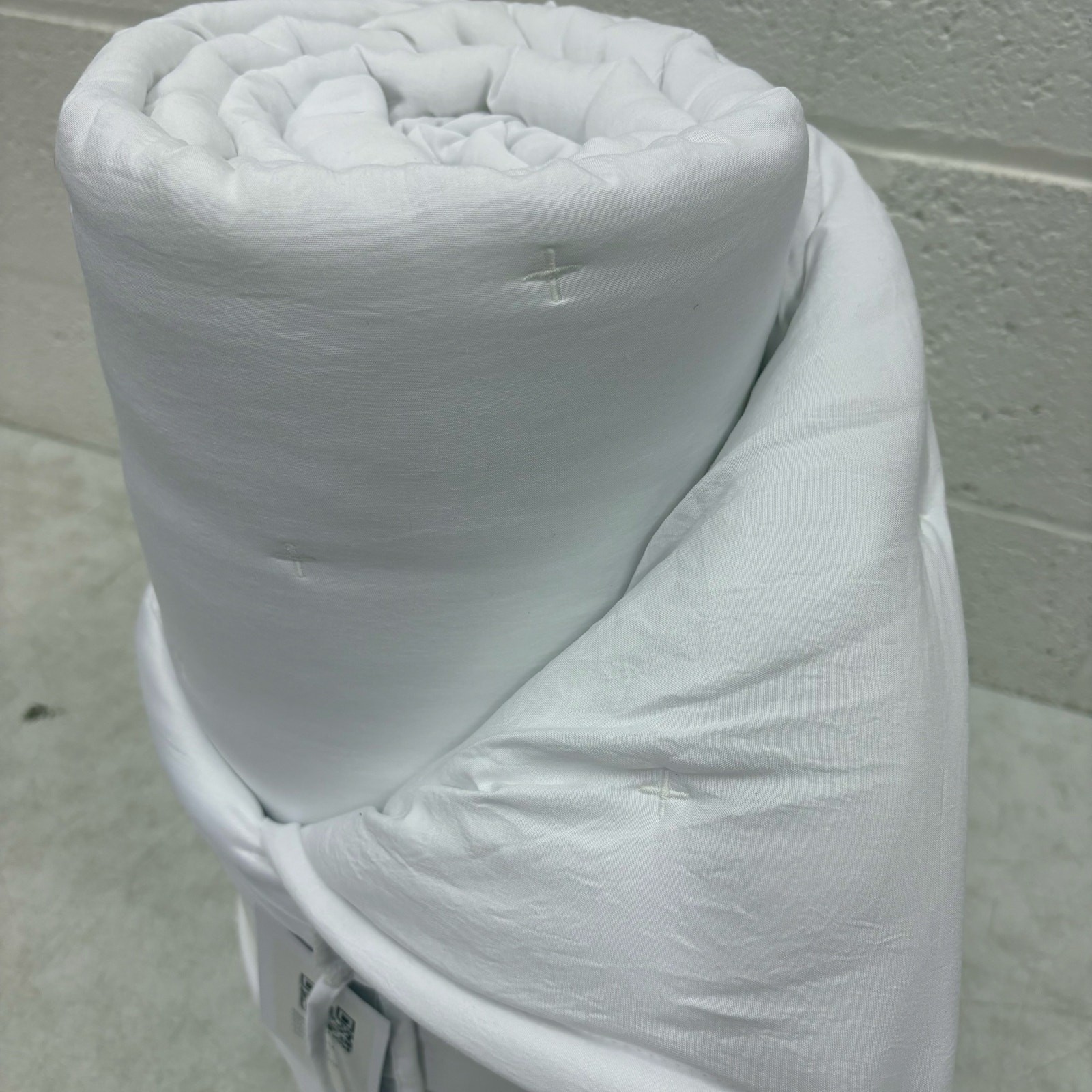 Mainstays Queen Comforter w 2 Pillow Shams Plain Design Tiny X's Stitching White gallery