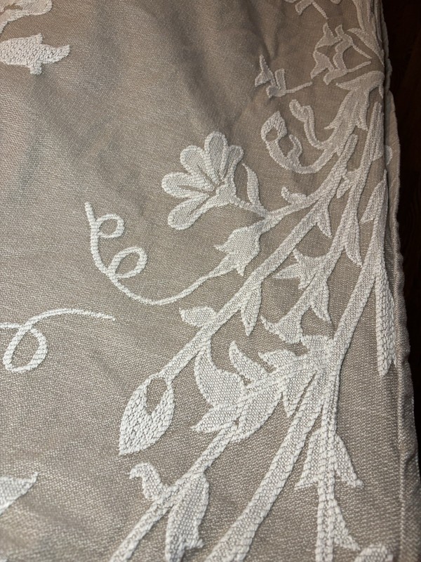 Lightweight Cotton Jacquard Bedspread Queen - 2 Shams Beige Tan Floral gallery