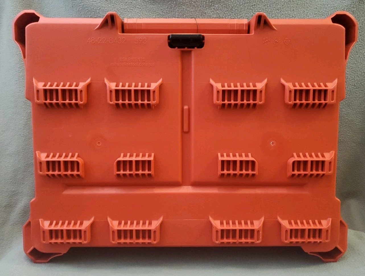 Milwaukee PACKOUT™ 48-22-8432 Deep Organizer 50lb (8) Quick Adjust Compartments gallery