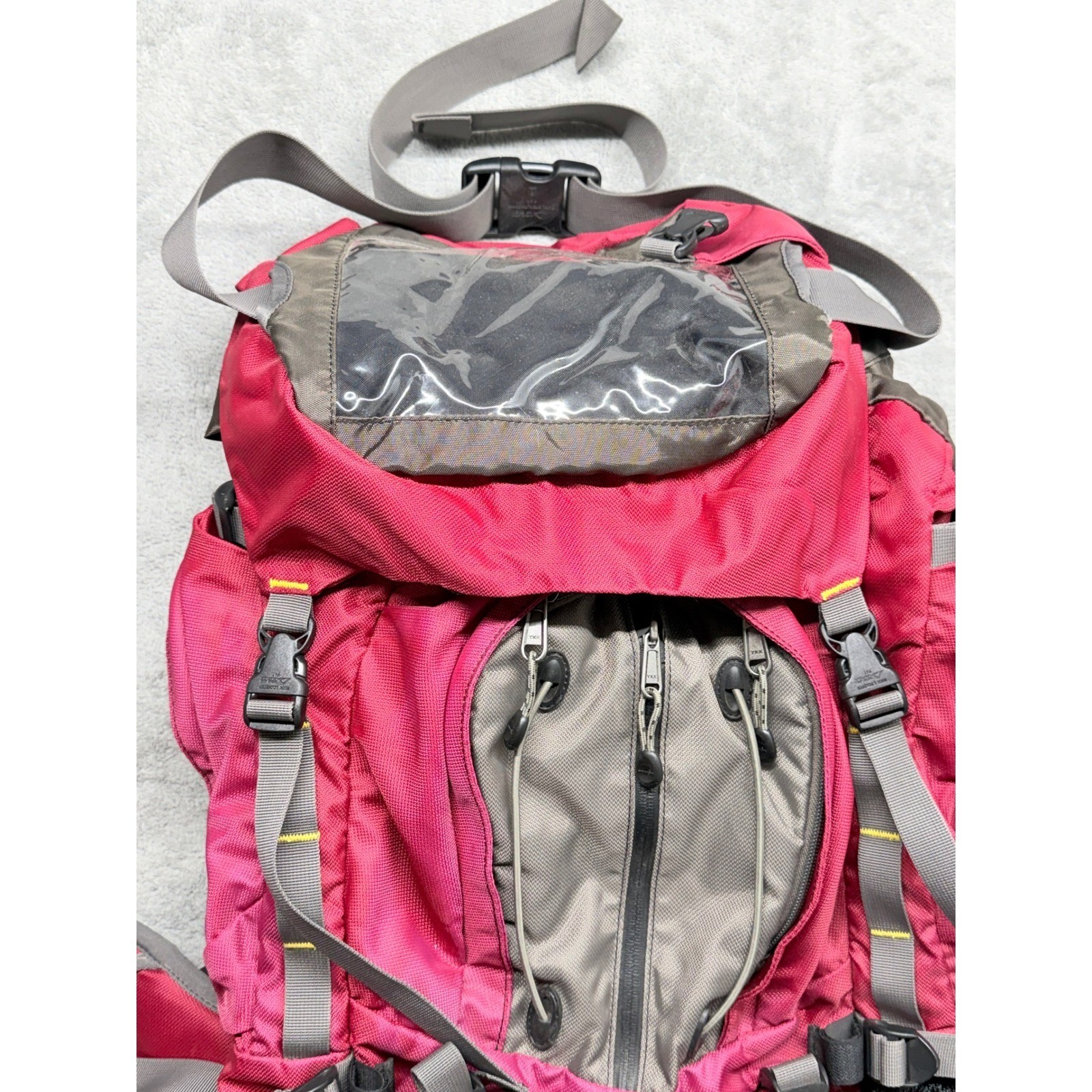 Mountainsmith Laurel Internal Frame Hiking Backpack Red Grey 2624 CU in 5