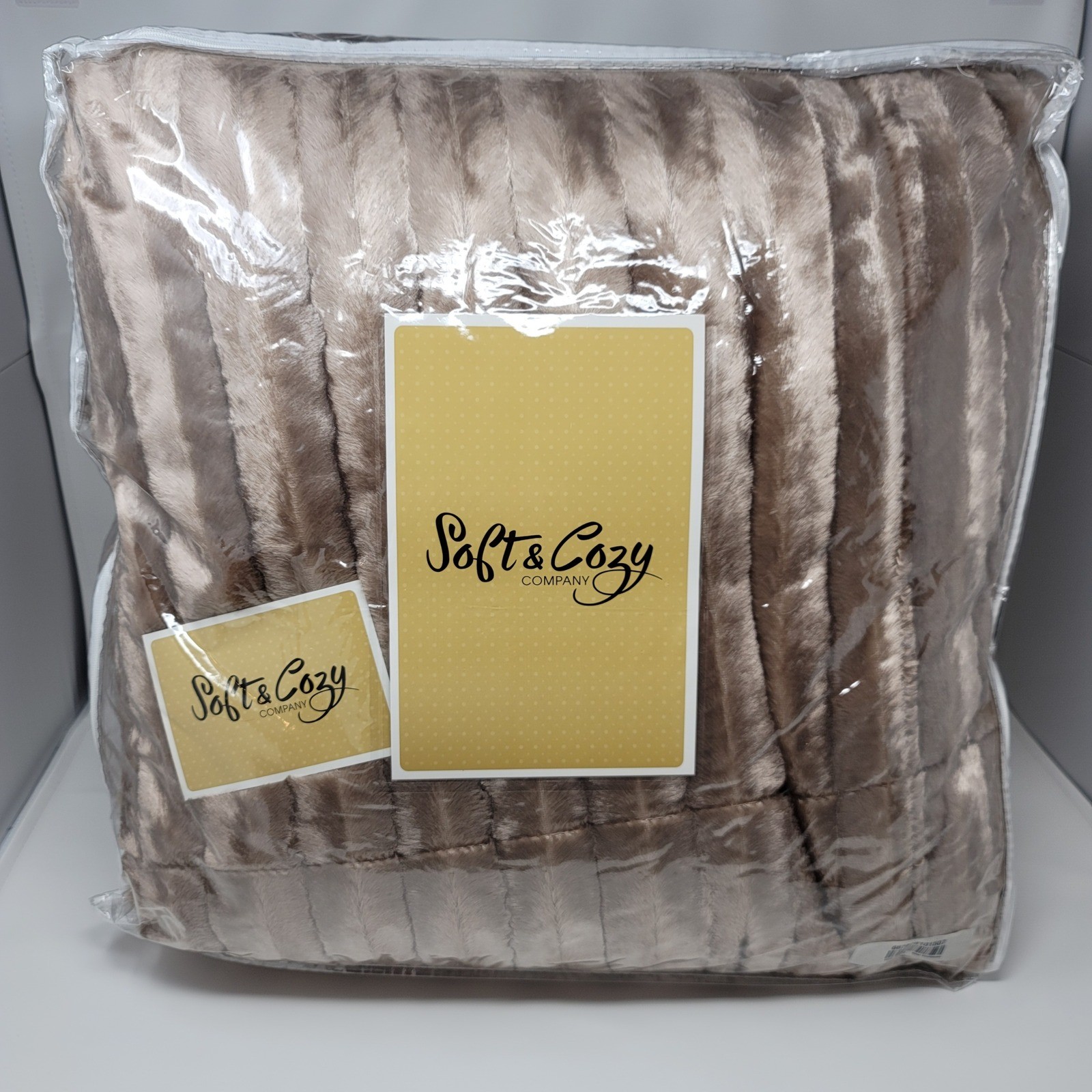 Soft & Cozy Faux Fur 3Pc Comforter Set Full Queen Natural Taupe Mink Reversible gallery