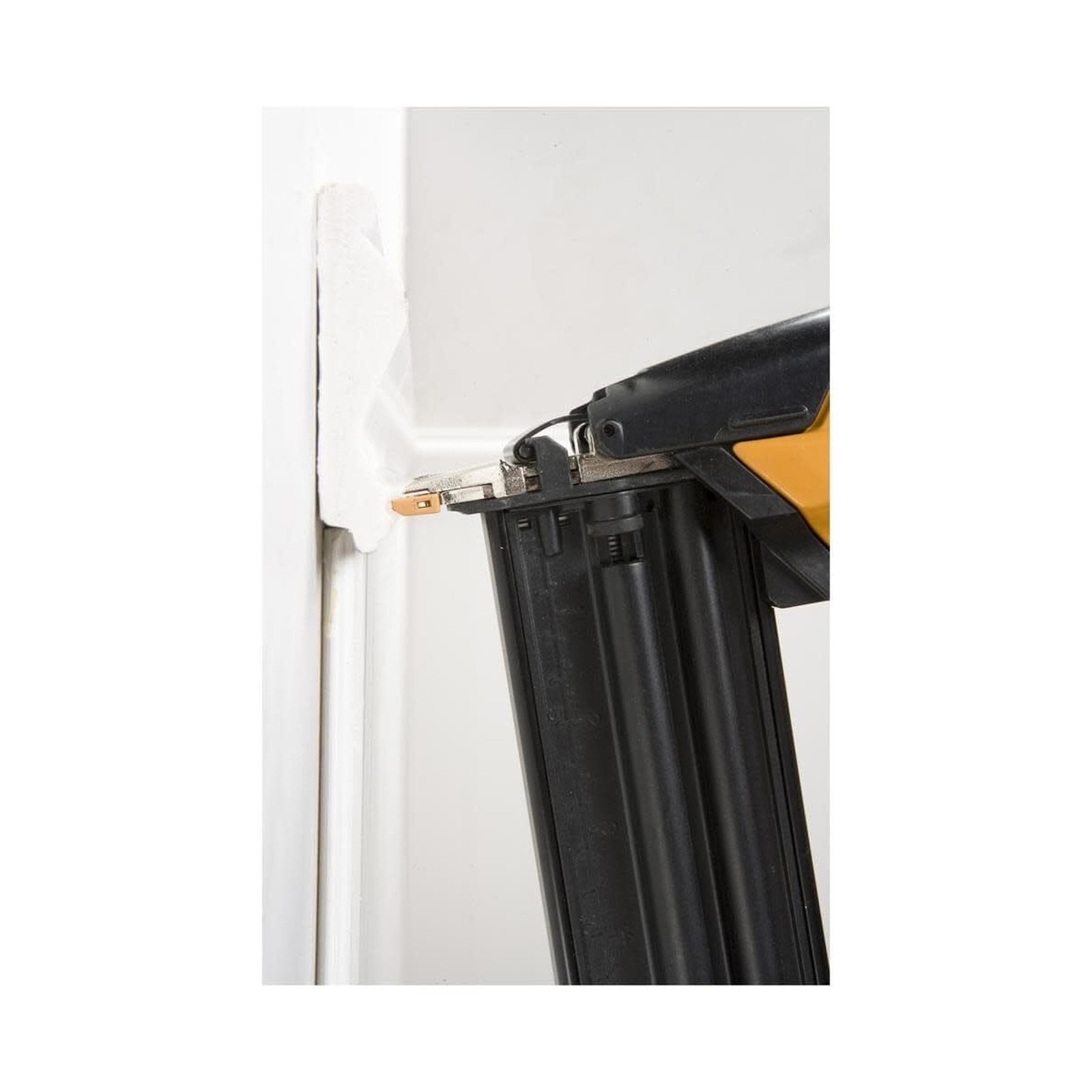 BOSTITCH Brad Nailer Kit, 18GA, Smart Point, Pneumatic (BTFP12233) gallery