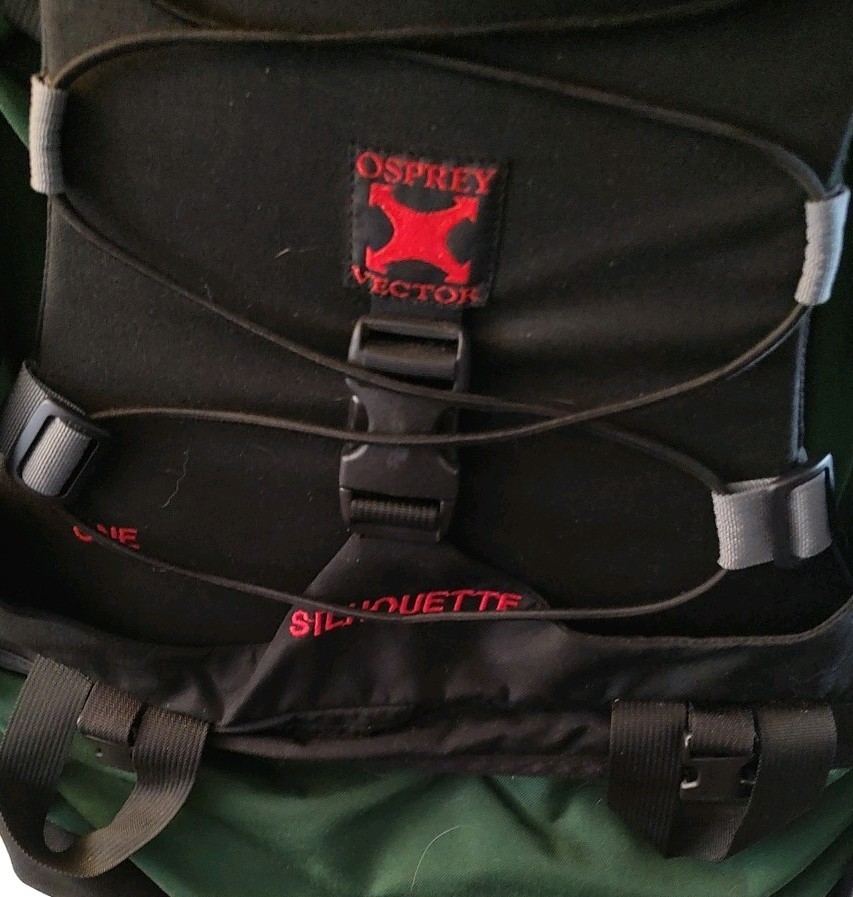 Osprey Vector One Silhouette Men's Medium Hiking Backpack Green With Accessory 2
