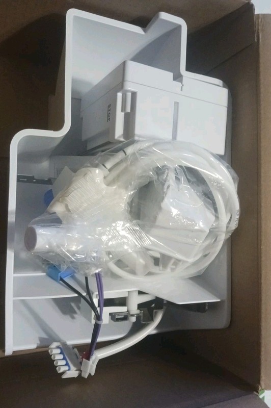 Top-Mount Refrigerator Ice Maker Kit IM18 - 3791545 W10190965 New gallery