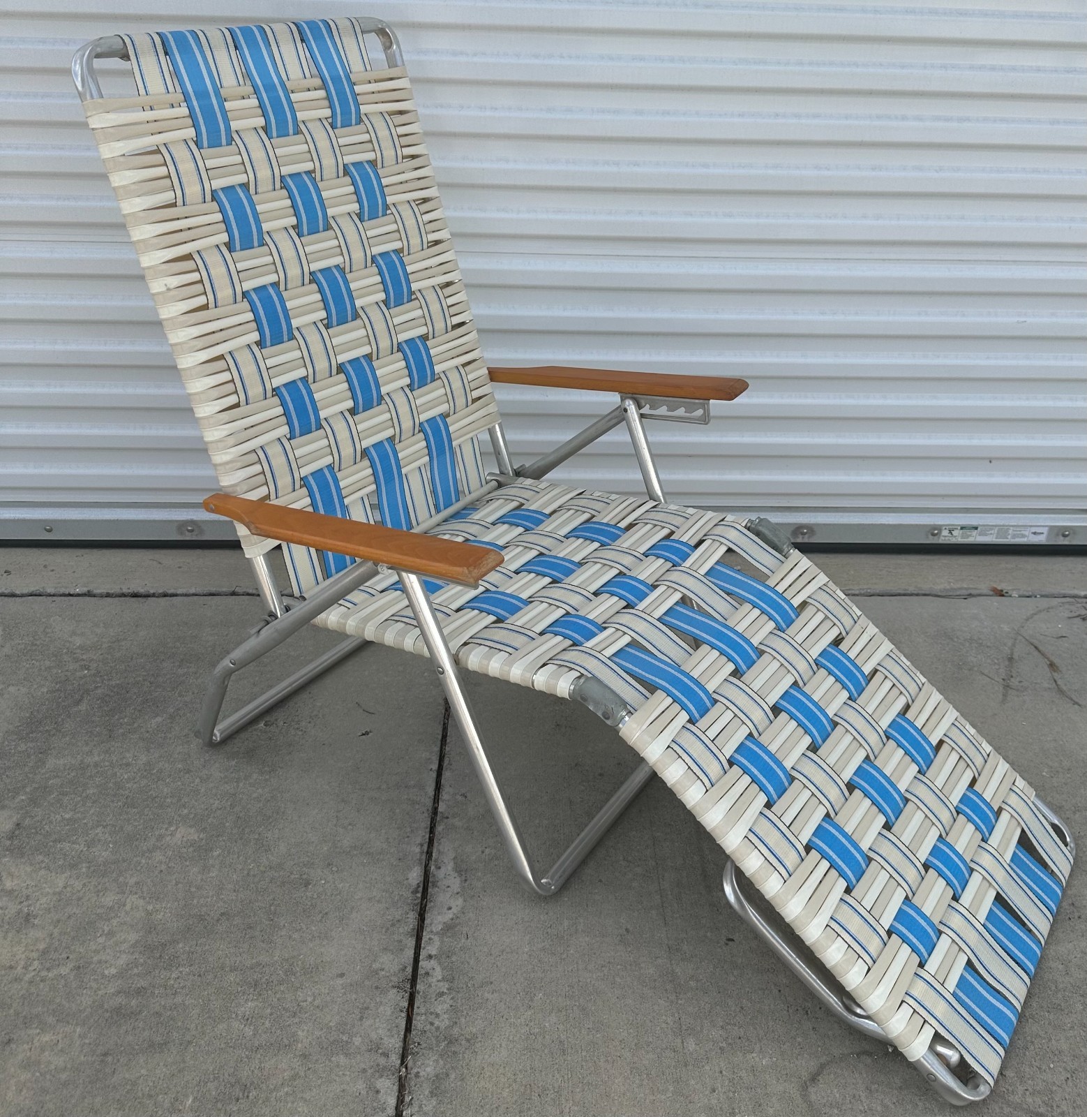 Webbed & Tubbed Aluminum Retro Folding Chaise Lawn Lounge Beach Chair Pool Solid gallery