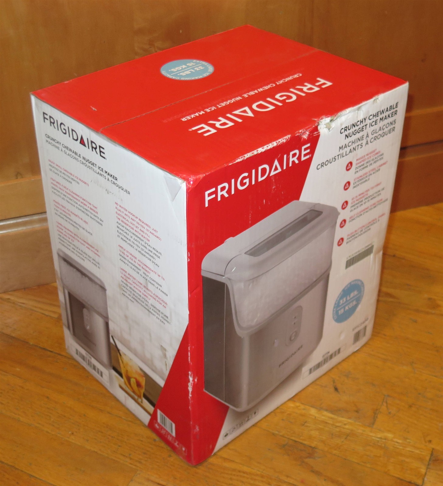Frigidaire Countertop Chewable Nugget Ice Maker w/Stainless Steel Scoop - 33lb gallery