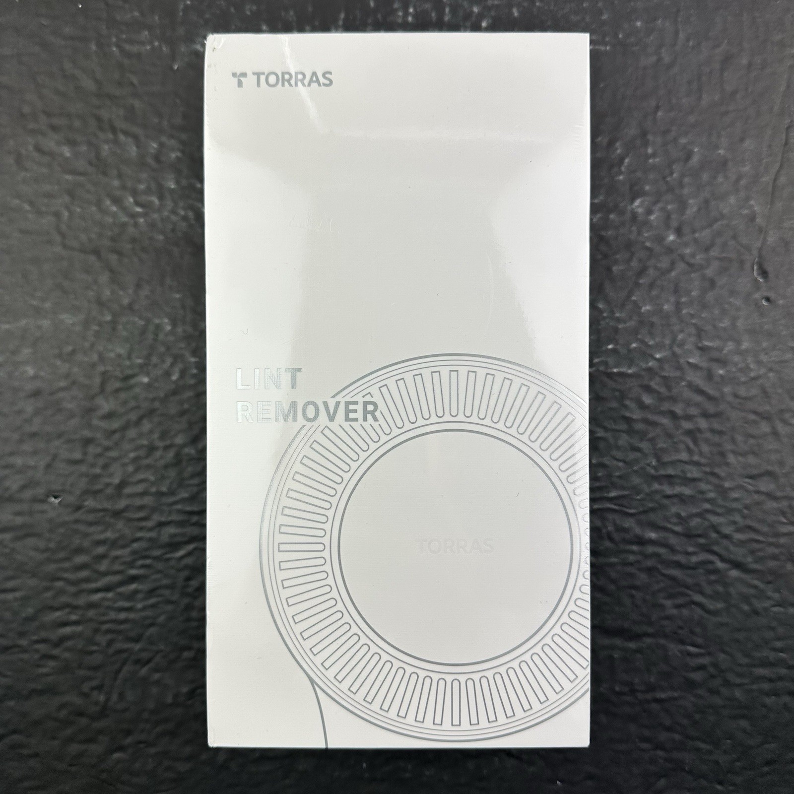 Torras Rechargeable Lint Remover New Sealed gallery