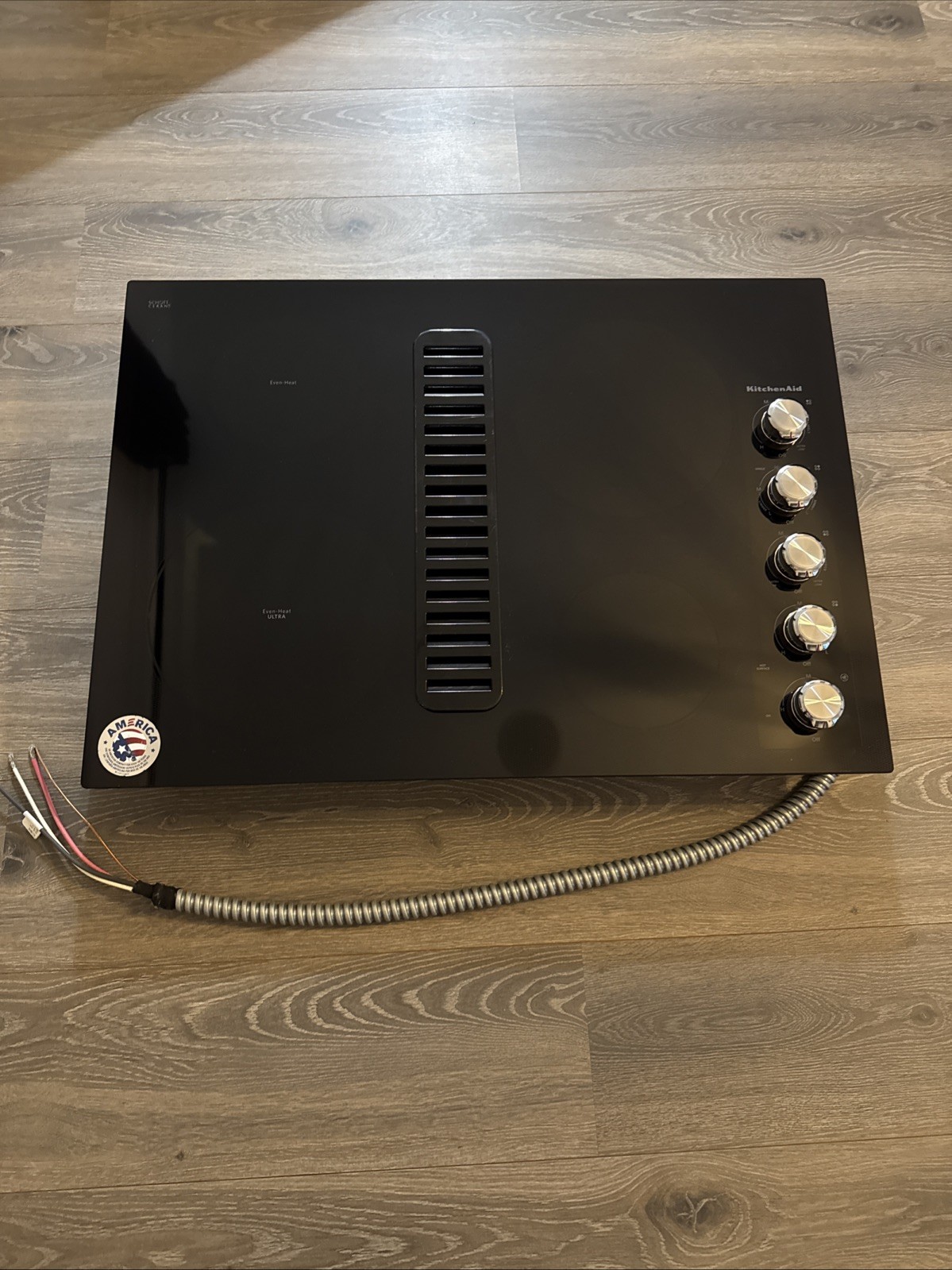 KitchenAid 30" W 4-Element Electric Cooktop w/ Downdraft Exhaust KCED600GBL, NEW gallery