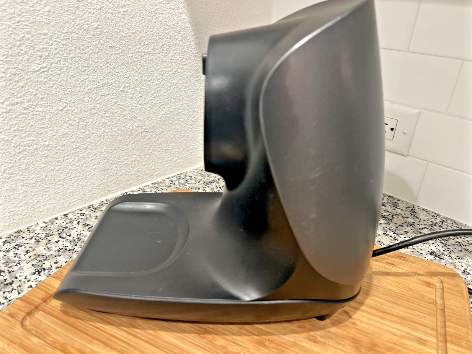 Ninja Cold Press Juicer Pro - Graphite (JC101) Base/Motor parts only gallery