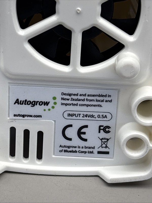 Bluelab PeriPod M4 Controller Outlets 120 ml/min Hydroponics System gallery