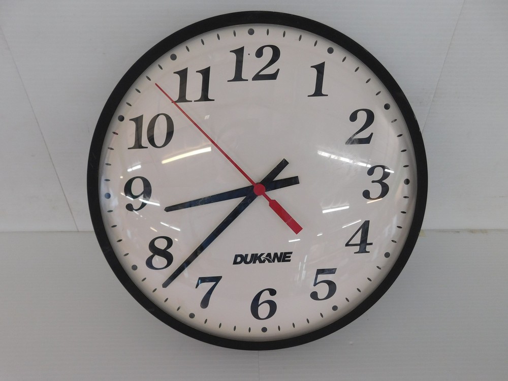 DUKANE MODEL 24SC12R-SPL SMART CLOCK WALL CLOCK (BSJ15)