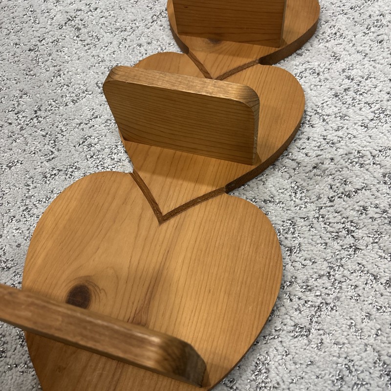Shelf VTG Solid Wood 3 Tier Heart Rustic Pine Wall Display Farmhouse with Peg gallery