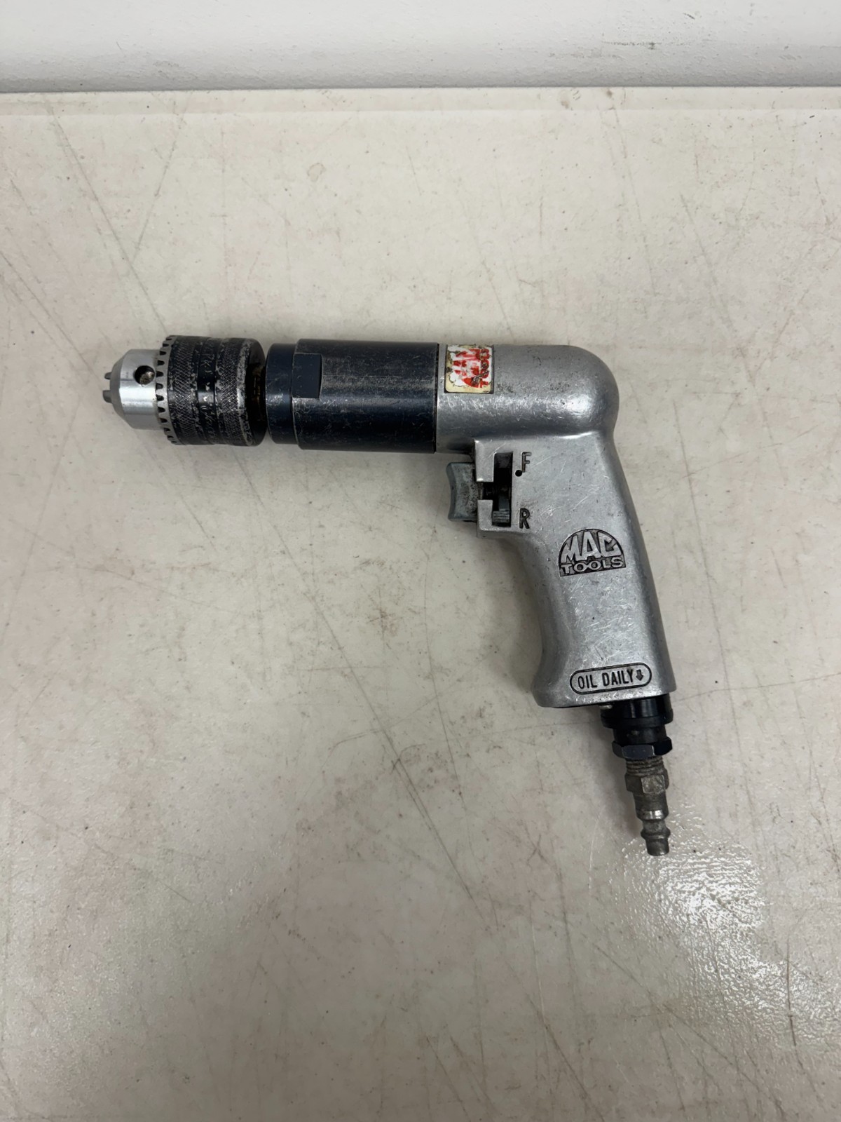 Mac Tools AD590 Air Pneumatic 1/2" Drive Reversible Air Drill - 800 RPM gallery