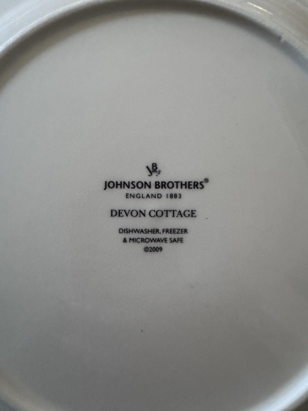 Johnson Brothers DEVON COTTAGE DINNER PLATE 10.6" / 27cm gallery