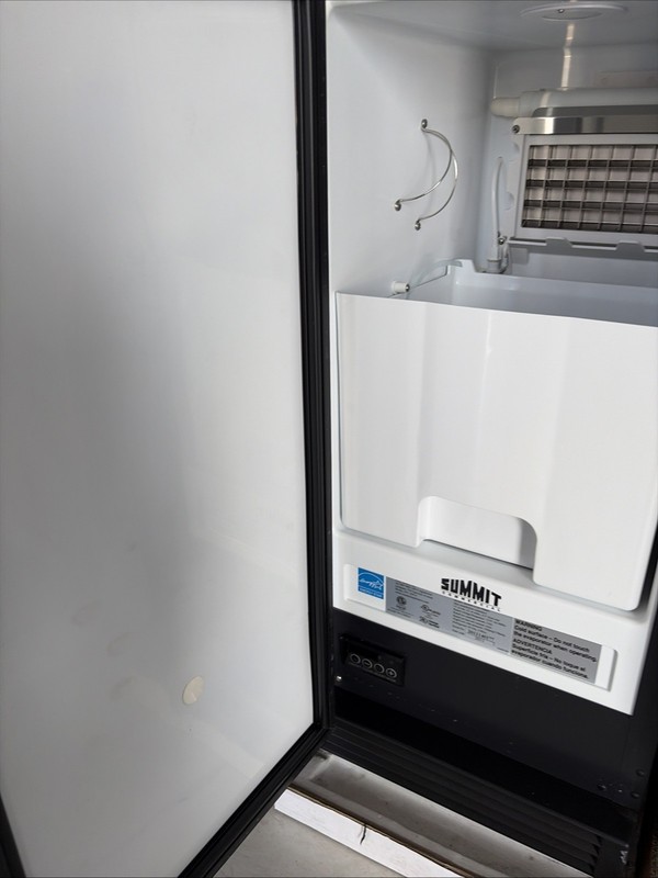 Summit Icemaker Panel Ready gallery