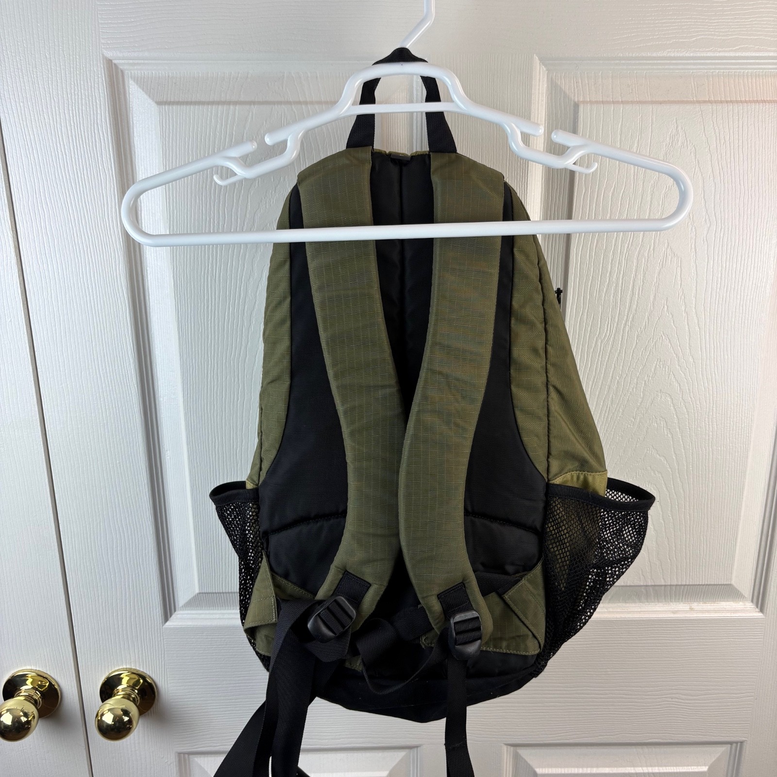 L.L. Bean Lightweight Green Backpack Bag Soft Shell Large Outdoor 3