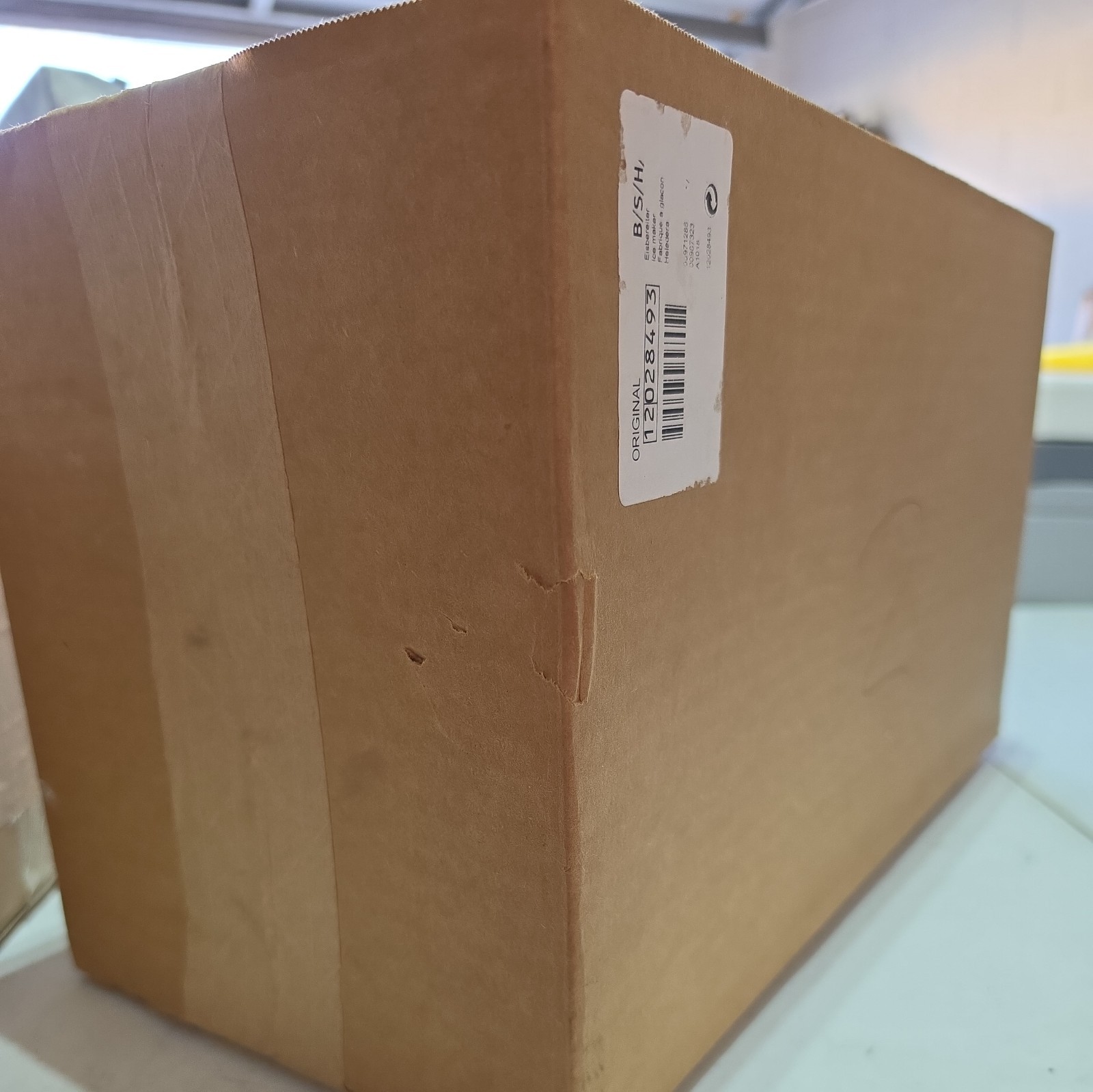 Bosch 12028493 Ice Maker Assembly OEM Appliance Part NEW *FAST FREE SHIPPING gallery
