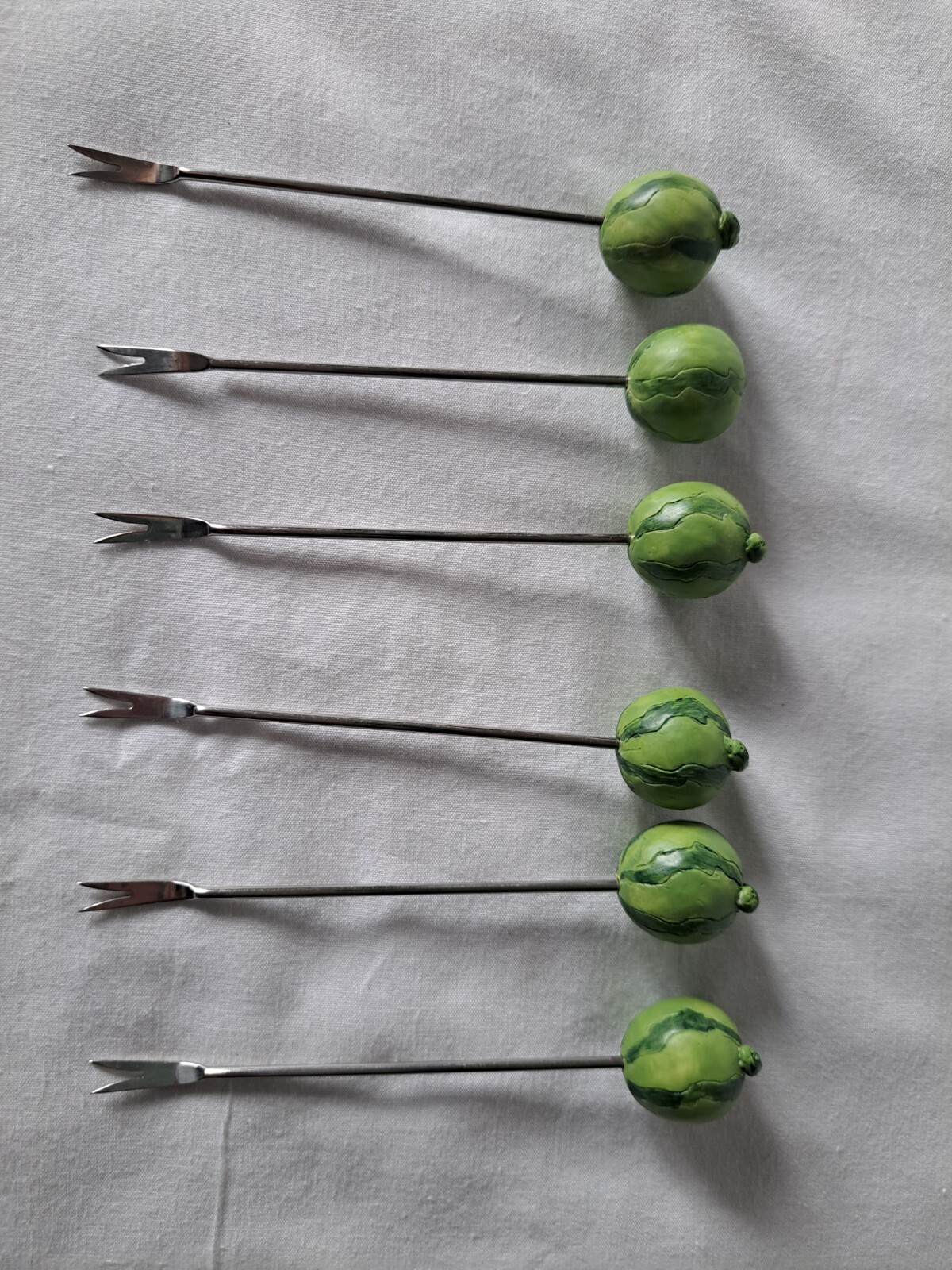 Watermelon Appetizer Fork Serving Set gallery