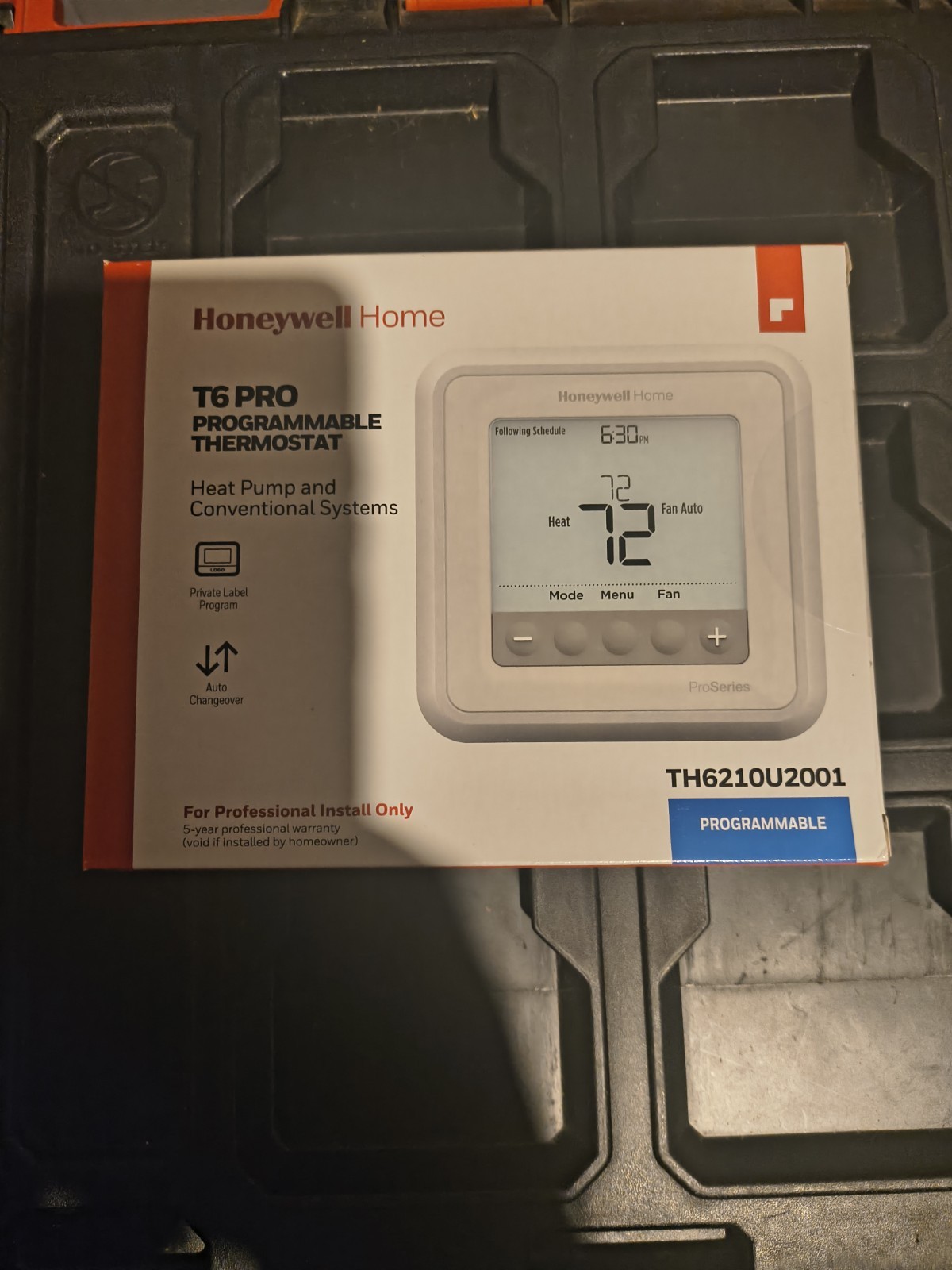 Honeywell T6 Pro Programmable Thermostat TH6210U2001 2-Heat, 1-Cool gallery