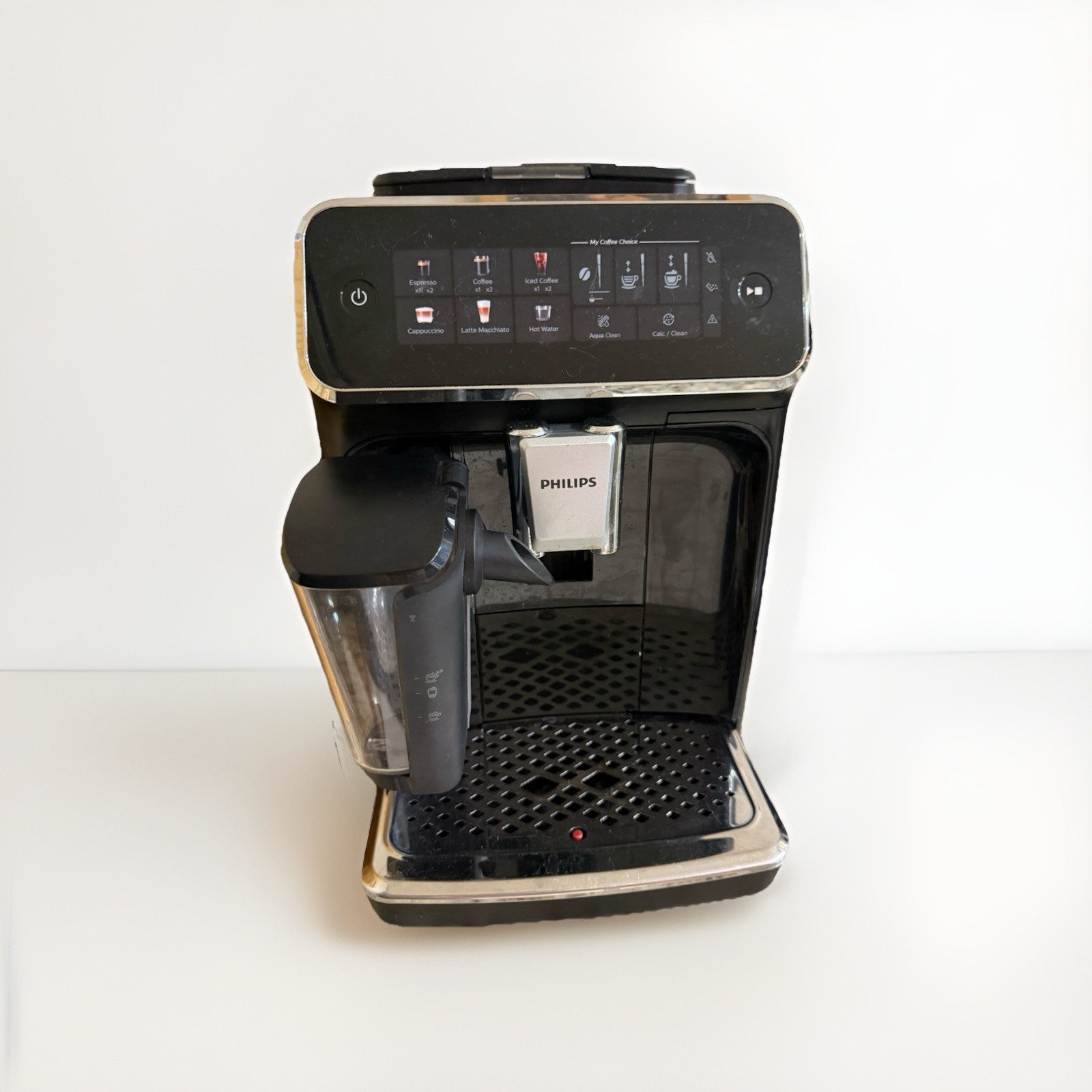 Philips 3300 Series Fully Automatic Espresso Machine (Glossy Black) gallery