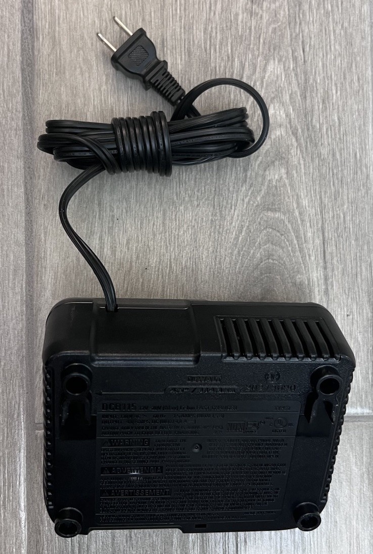 Dewalt RAPID DCB115 12-20V MAX FAST Battery Charger ONLY, No Box. gallery