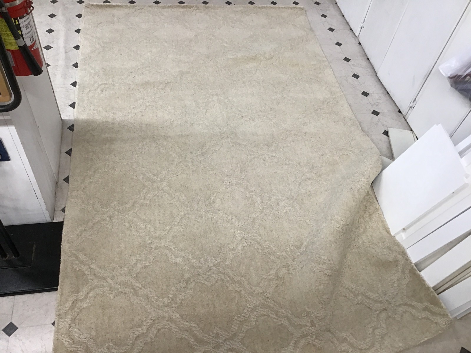 Nuloom Hand Tufted Wilhelmina 5' x 8' Area Rug gallery