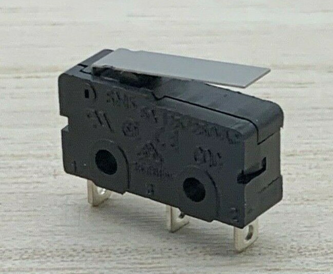 1 PCS DICGU SM5 Micro Limit Switch With Press Rod Lever 3 Pins 5A 125/250VAC gallery