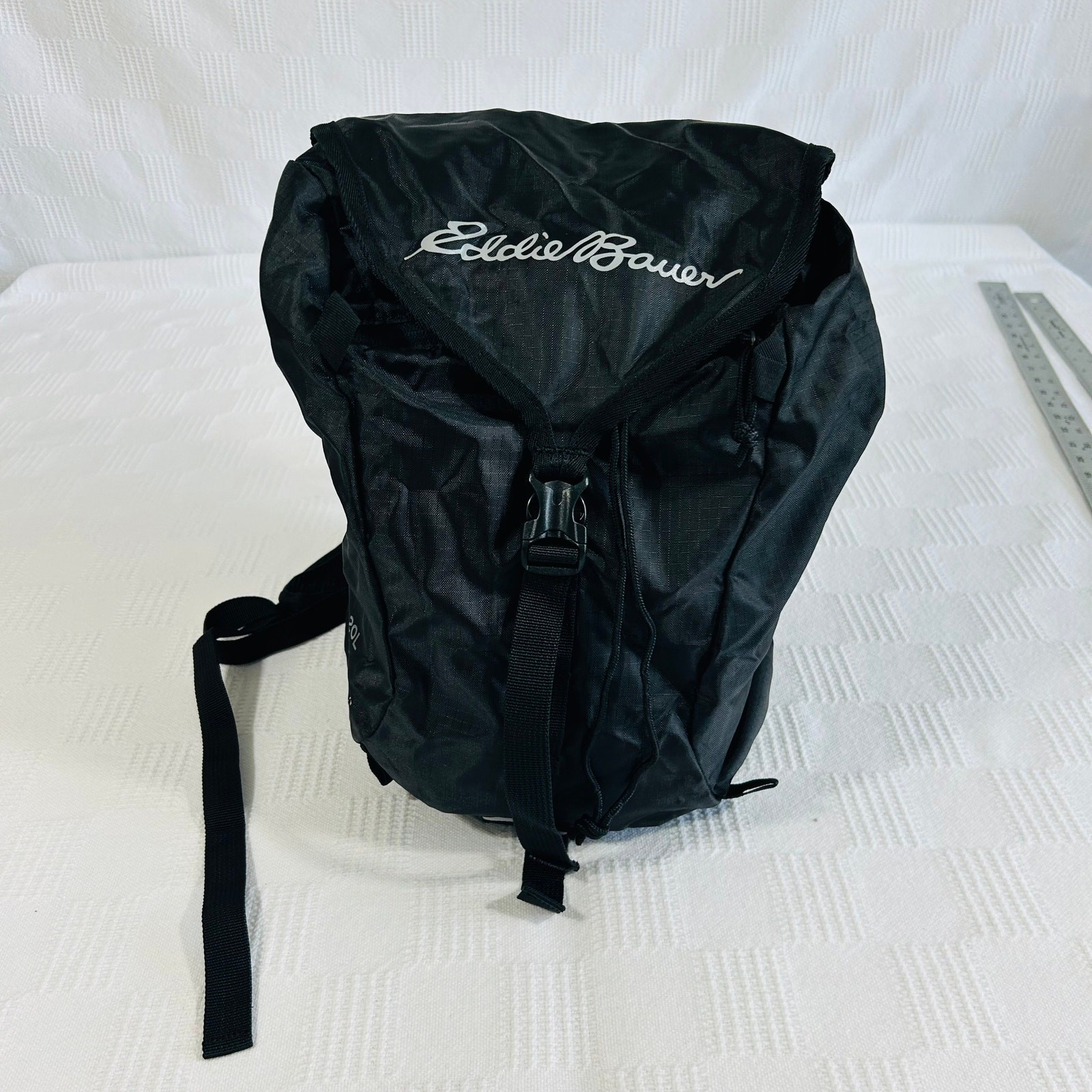 Eddie Bauer 20L Stowaway Ruck Pack Black 100% Polyester 2