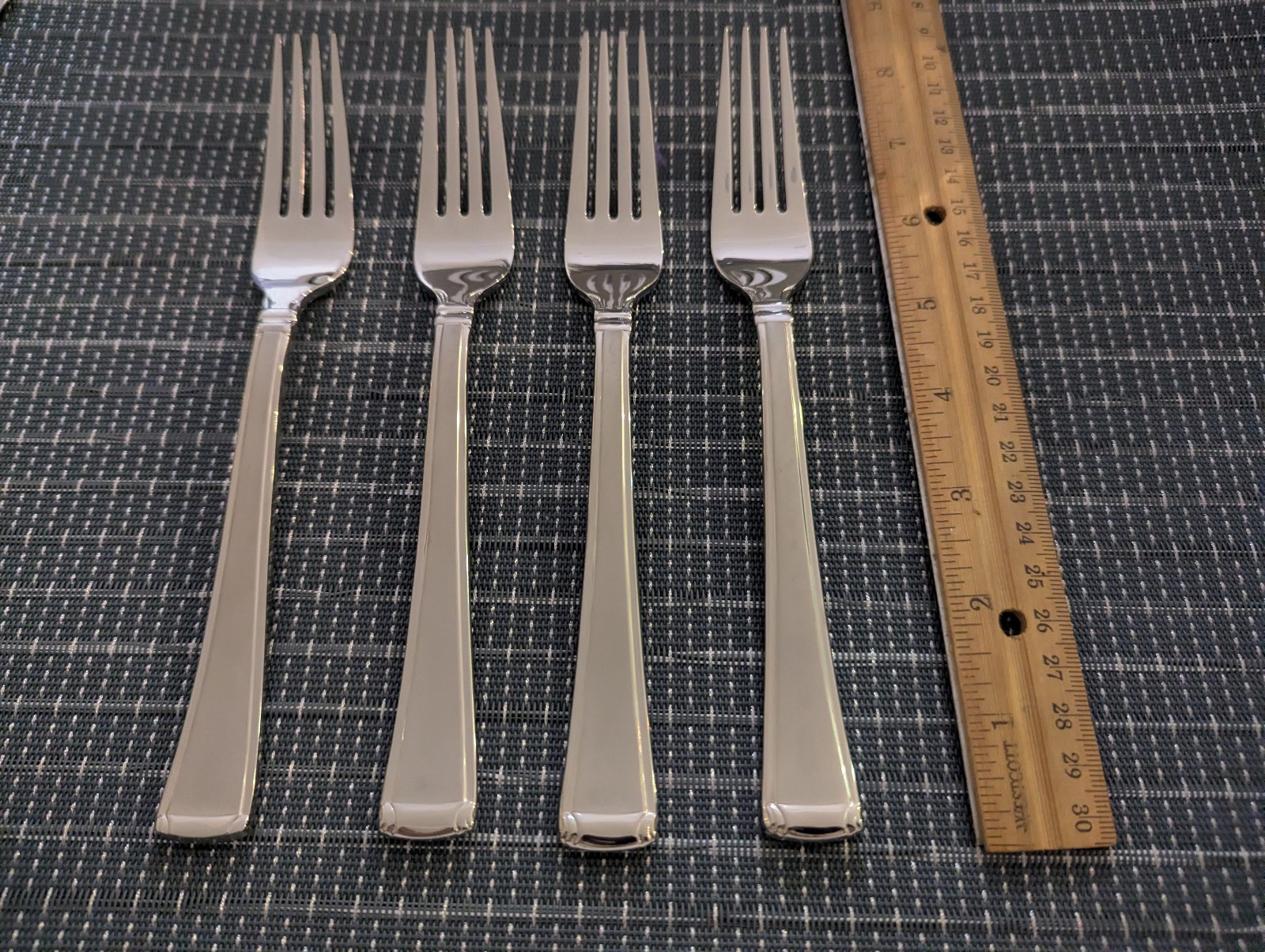 Gorham COLUMN FROSTED Stainless Flatware 18/10 Set of 4 Dinner Forks (China) gallery