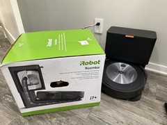 iRobot Roomba j7+ Vacuum