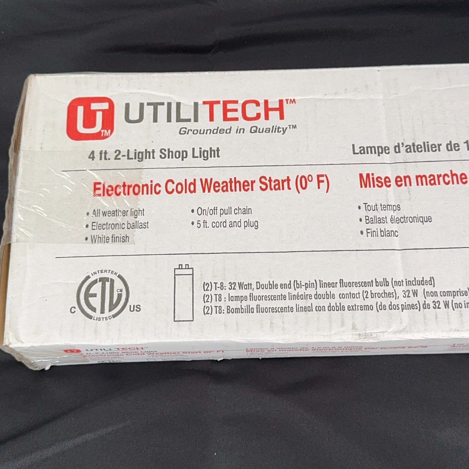 Utilitech 4ft 2-Light Fluorescent Shop Light T8 Fixture Pull Chain New In Box gallery