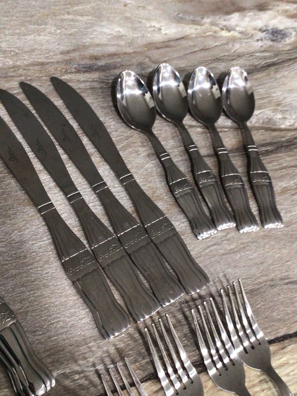 Vintage Gibson Coca Cola Flatware Set 17pc Stainless Steel Coke Bottle Handle gallery