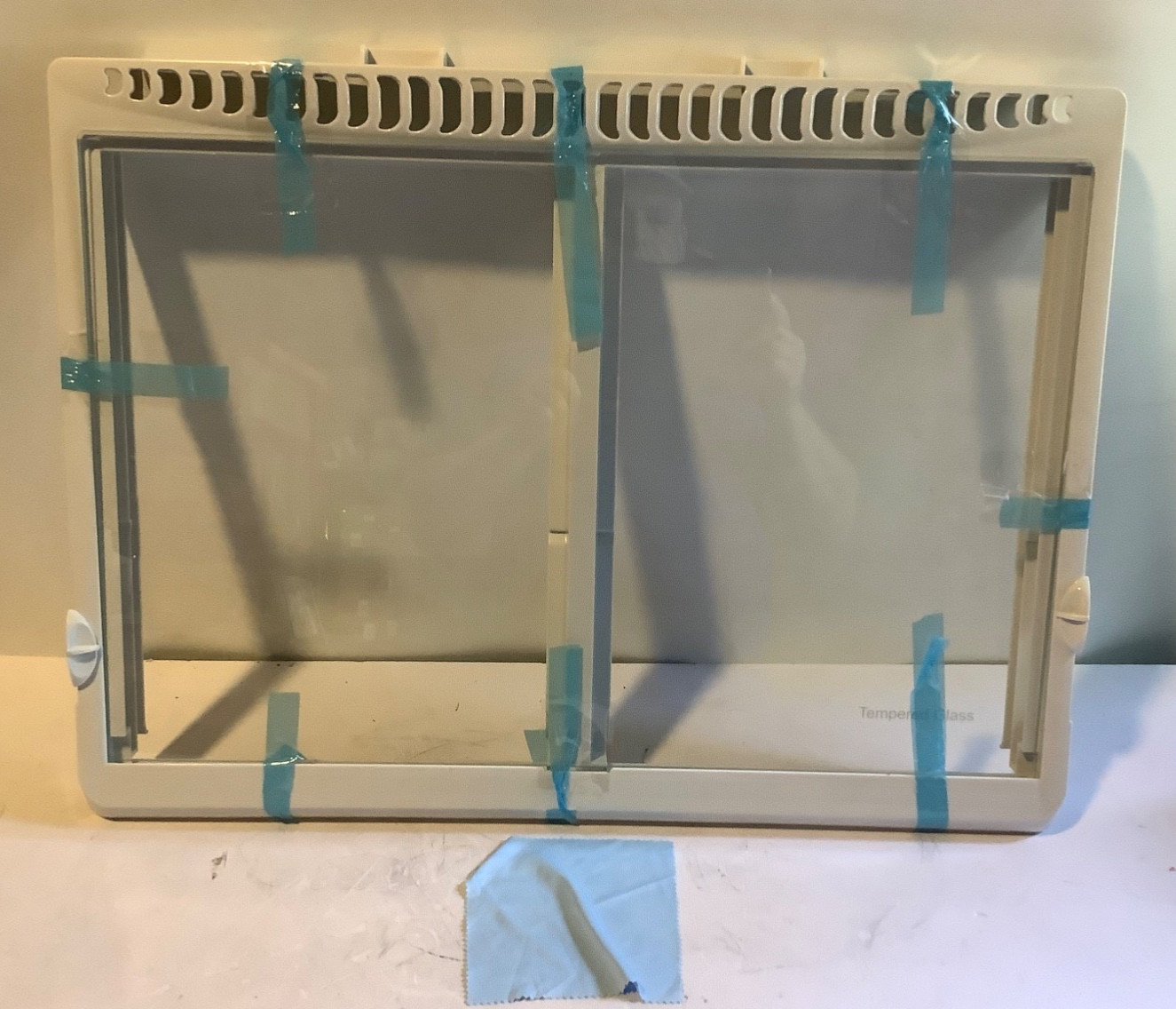 240364787 Refrigerator Crisper Drawer Cover Frame with 240350608 Crisper Glass R gallery