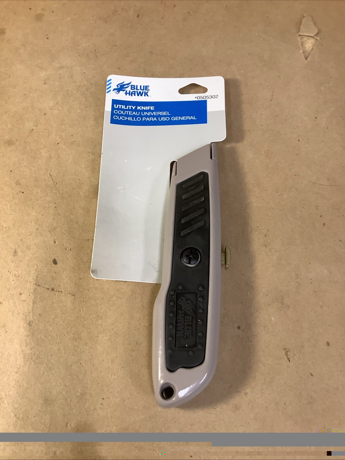 NEW Blue Hawk 5.75" Gray Steel Utility Knife, Black Rubber Grip Model 56321 LB57 gallery