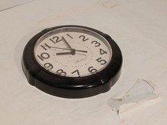 Horizon Wall Clock Quartz Battery Operated 9.5 Inch Round Black White Analog