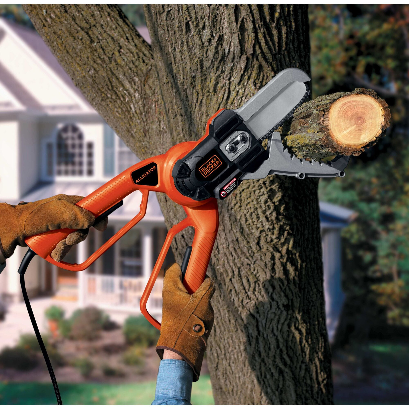BLACK+DECKER Electric Outdoor Lopper - LP1000 gallery