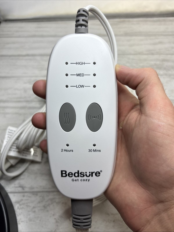 Bedsure Controller LM17-HP200 Remote Control Power Cord (For Heating Pad HP200) gallery