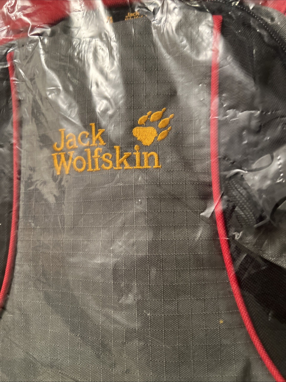 Jack Wolfskin Backpack TSMC Red Gray Hiking 2