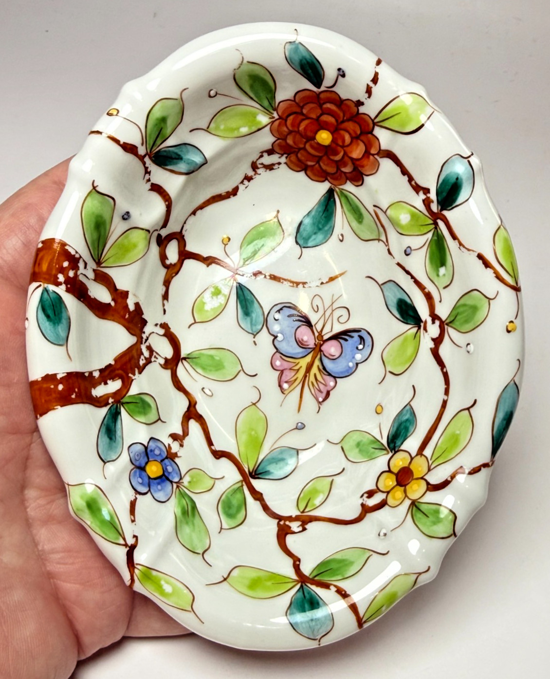 Sherle Wagner Italian Ceramic Chinoiserie Soap Dish Floral & Vine Butterfly gallery