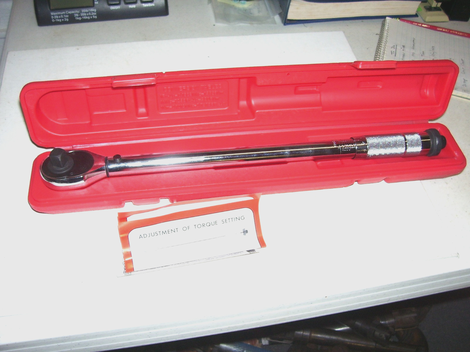 Pittsburgh Tools Torque Wrench 1/2" Drive 18" Automotive Ratchet Type 0-150 lbs. gallery