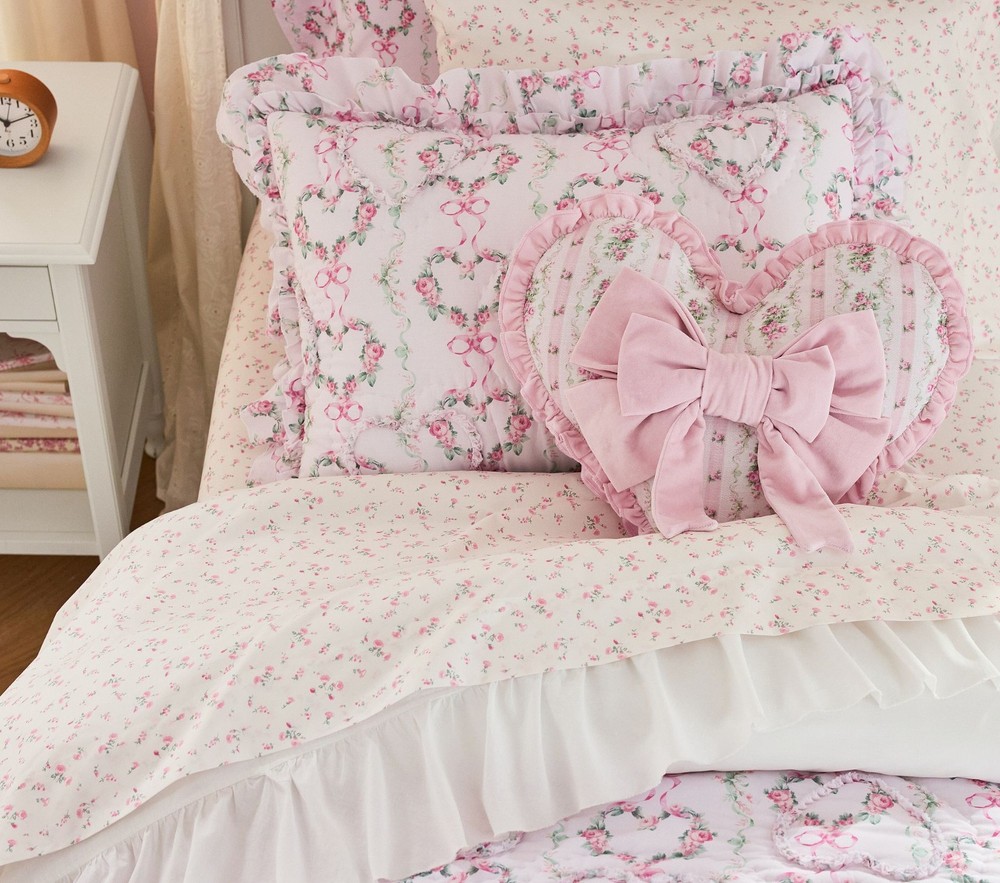 Pottery Barn Kids LoveShackFancy Prairie Floral Organic Cotton Sheet Set