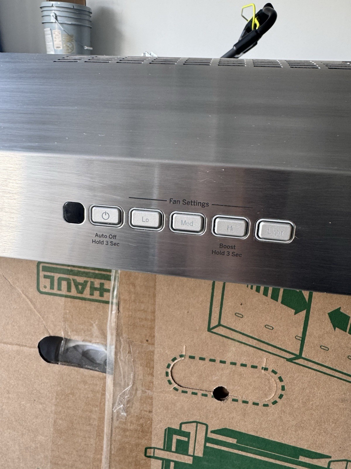 GE 30 in. Over the Range Convertible Range Hood with Light in Stainless Steel gallery