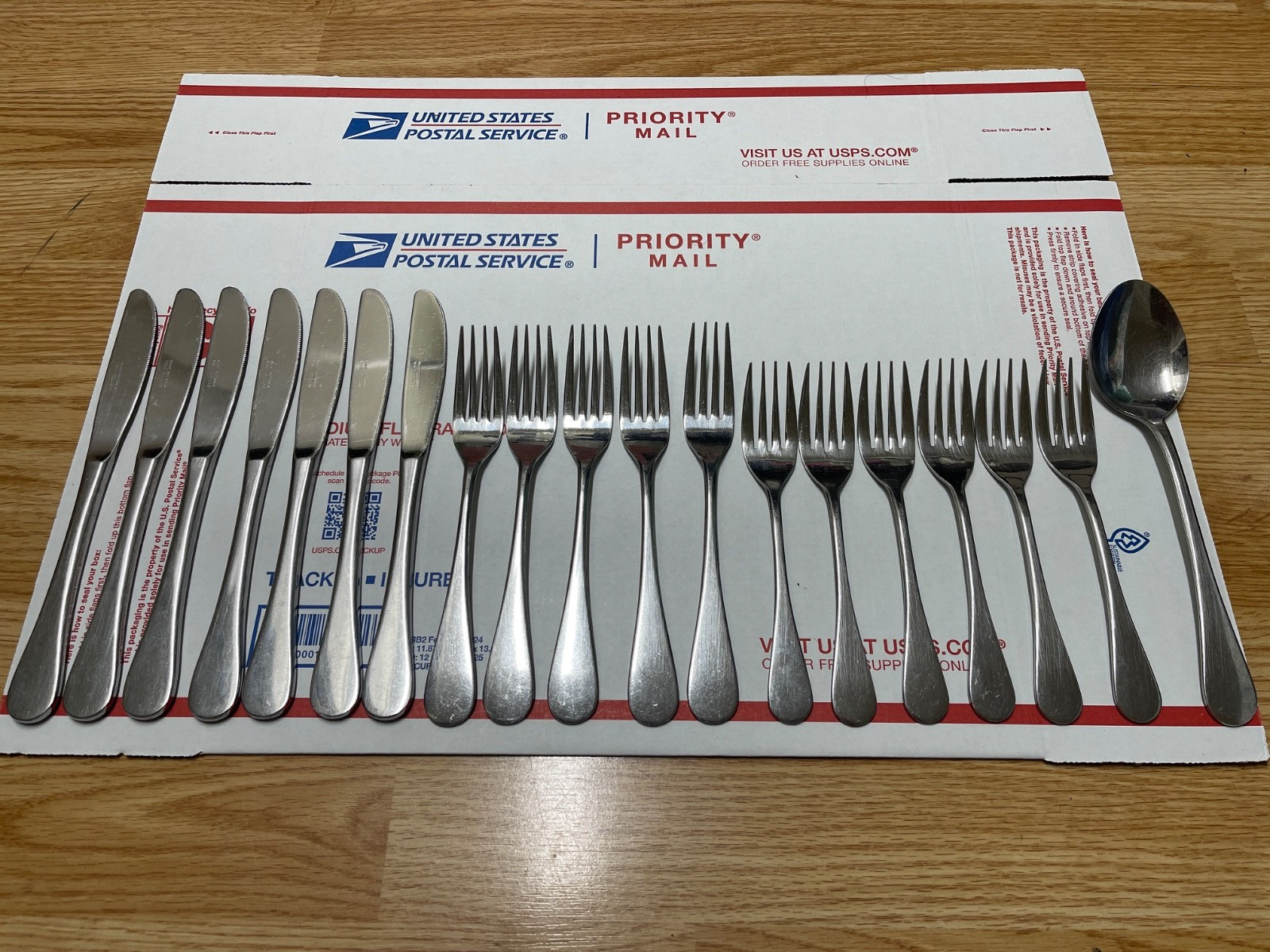 POTTERY BARN PBN7 STAINLESS Flatware Set of 19 Pieces gallery