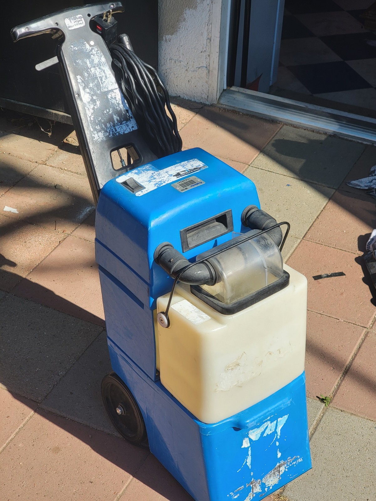 Rug Doctor Mighty Pro MP-C2D 120v Carpet Cleaner Broken Read Description gallery