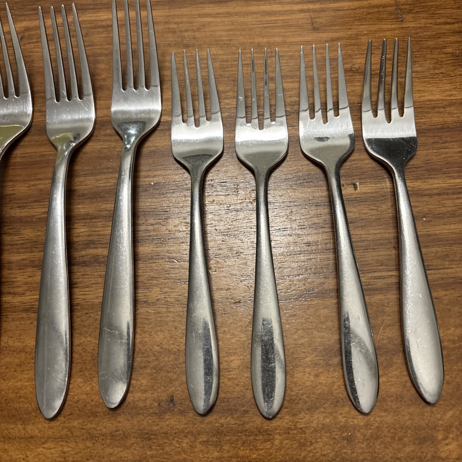 Oneida Stainless Flatware MOONCREST Forks - 6 Dinner & 4 Salad Forks - Lot Of 10 gallery