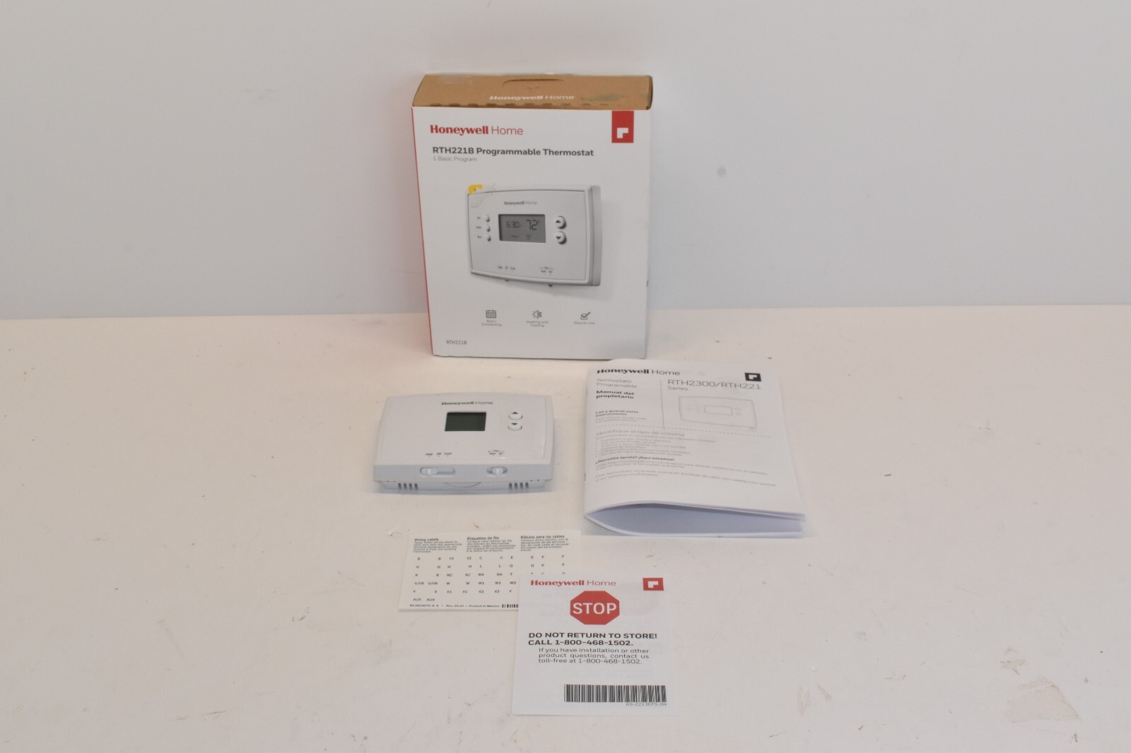 Honeywell RTH221B1021 1-week Programable Electronic Thermostat gallery