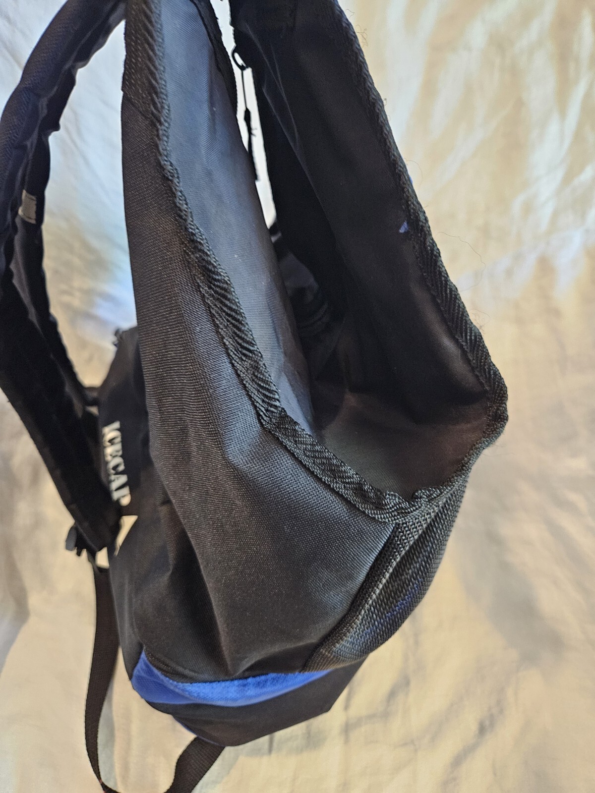 ICECAP Mesh Front  3 Compartment Blue & Black Camping/Hiking/Beach Backpack 5