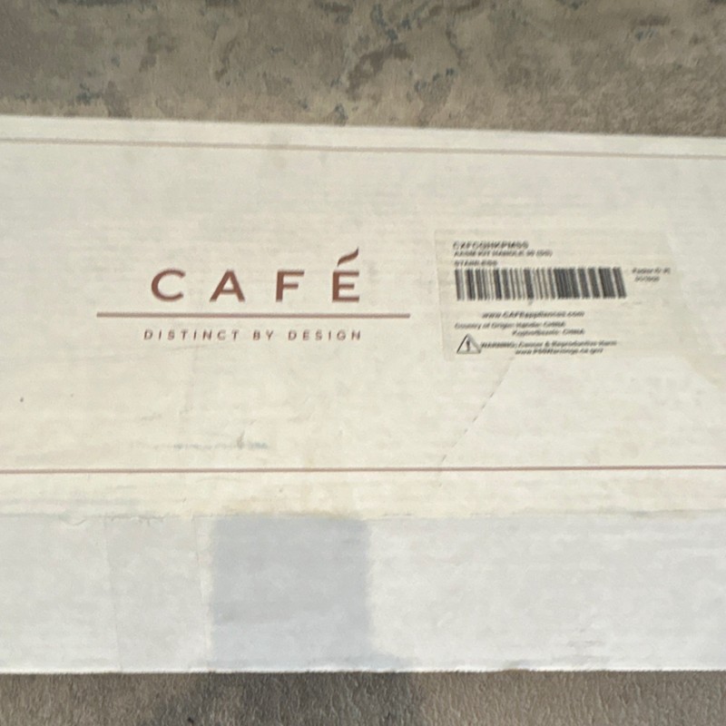 Café Brushed Stainless Knob & Handle Set for Range. CXFCGHKPMSS gallery
